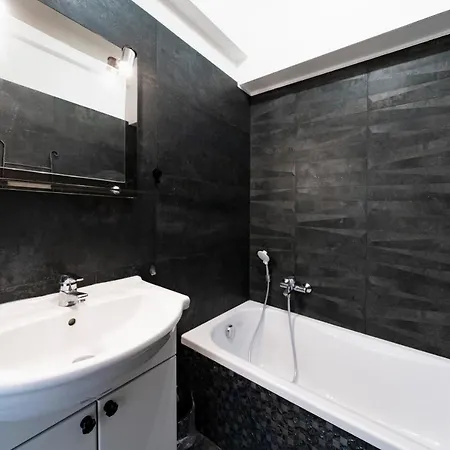 Brand New 2 Bedrooms Heart Of *